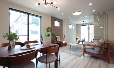 レジリア明石松が丘　全２区画　～モデルハウス完成！内覧受付中　建築条件無し宅地有～