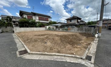 レジリア八尾山本町　～全１区画 　建築条件無し宅地～