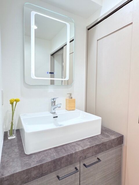 新大阪ハイツ　～新大阪駅徒歩３分！　リフォーム完成～